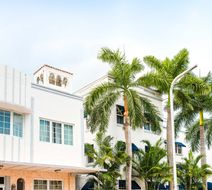 Aloha Fridays Resort Exterior
