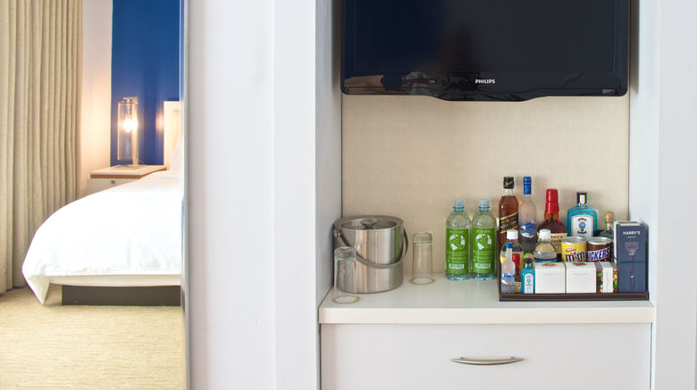 <b>Aloha Fridays Resort Suite</b>. Images powered by <a href="https://www.leonardoworldwide.com/" title="Leonardo Worldwide" target="_blank">Leonardo</a>.