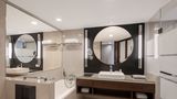 <b>InterContinental Shanghai Pudong Room</b>. Images powered by <a href="https://www.leonardoworldwide.com/" title="Leonardo Worldwide" target="_blank">Leonardo</a>.