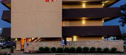 Red Roof Inn Toledo - University Exterior