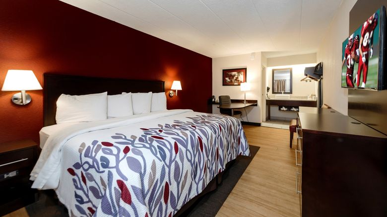 <b>Red Roof Inn Washington, PA Room</b>. Images powered by <a href="https://www.leonardoworldwide.com/" title="Leonardo Worldwide" target="_blank">Leonardo</a>.