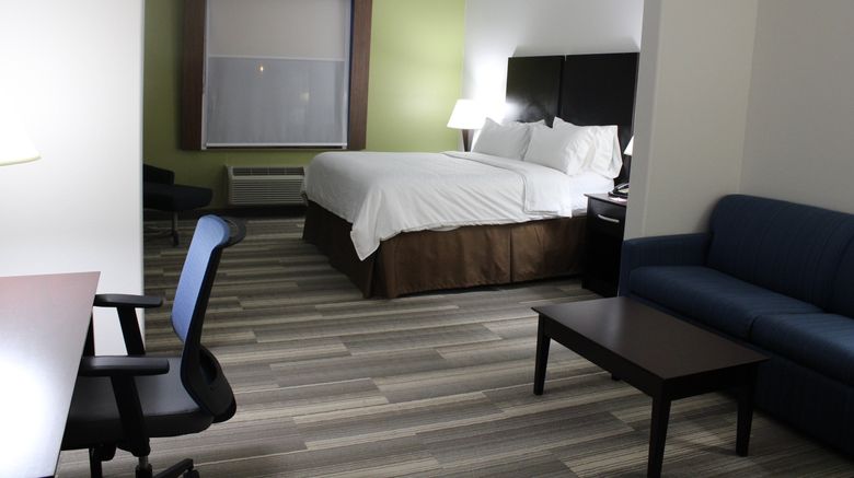 <b>Holiday Inn Express Hotel & Suites Room</b>. Images powered by <a href="https://www.leonardoworldwide.com/" title="Leonardo Worldwide" target="_blank">Leonardo</a>.
