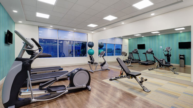 Holiday Inn Express & Suites Collingwood Health Club