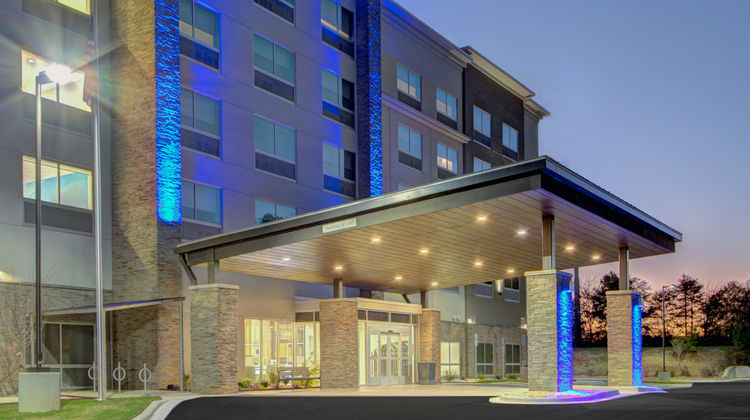 Holiday Inn Express & Stes Southwest Exterior
