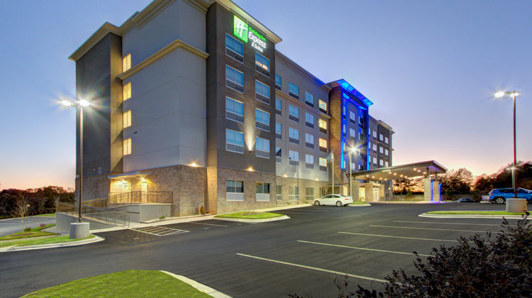 Holiday Inn Express & Stes Southwest Exterior
