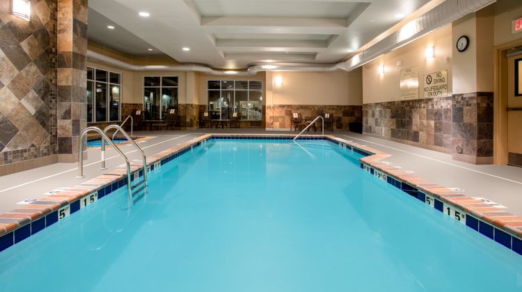 Holiday Inn Pool