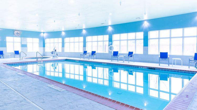 Holiday Inn Express Pool