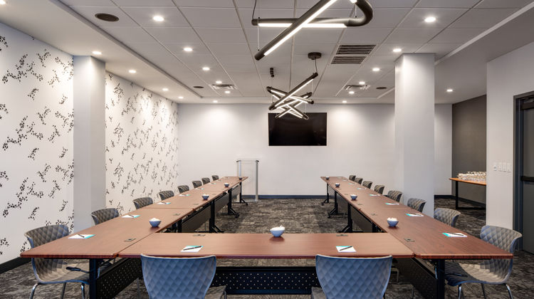 Hotel Indigo Chattanooga Downtown Meeting