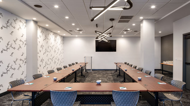 <b>Hotel Indigo Chattanooga Downtown Meeting</b>. Images powered by <a href="https://www.leonardoworldwide.com/" title="Leonardo Worldwide" target="_blank">Leonardo</a>.
