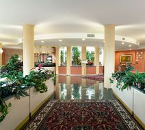 Hotel Bifi Lobby