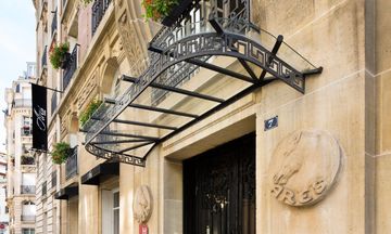 Ares Eiffel Hotel