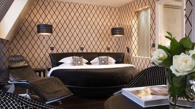 <b>Ares Eiffel Hotel Suite</b>. Images powered by <a href="https://www.leonardoworldwide.com/" title="Leonardo Worldwide" target="_blank">Leonardo</a>.