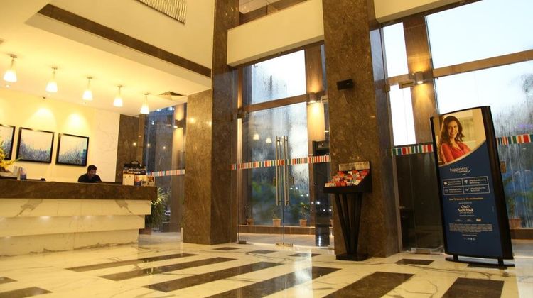 Grand Hometel Lobby