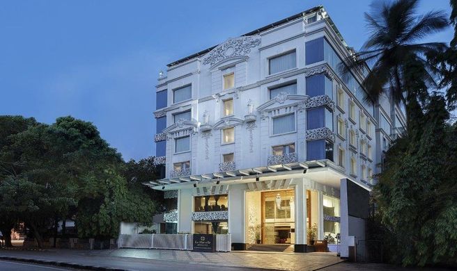 La Marvella Sarovar Premiere Hotel Exterior