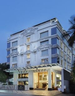 La Marvella Sarovar Premiere Hotel