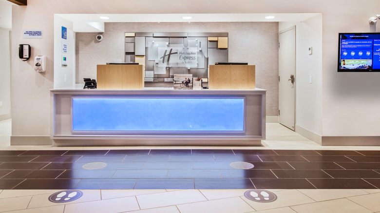 <b>Holiday Inn Express & Suites Langley Lobby</b>. Images powered by <a href="https://www.leonardoworldwide.com/" title="Leonardo Worldwide" target="_blank">Leonardo</a>.