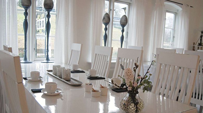 <b>Norre Vissing Kro Restaurant</b>. Images powered by <a href="https://www.leonardoworldwide.com/" title="Leonardo Worldwide" target="_blank">Leonardo</a>.