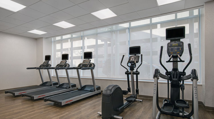 Holiday Inn Express Milwaukee Downtown Health Club