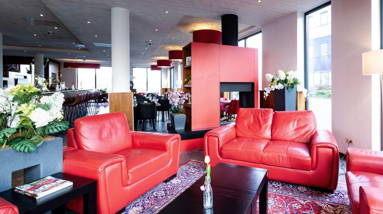 Bastion Hotel Lobby