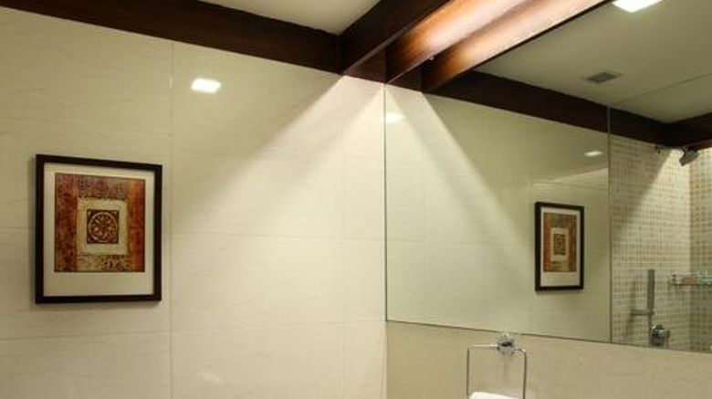 <b>Mahagun Sarovar Portico Room</b>. Images powered by <a href="https://www.leonardoworldwide.com/" title="Leonardo Worldwide" target="_blank">Leonardo</a>.