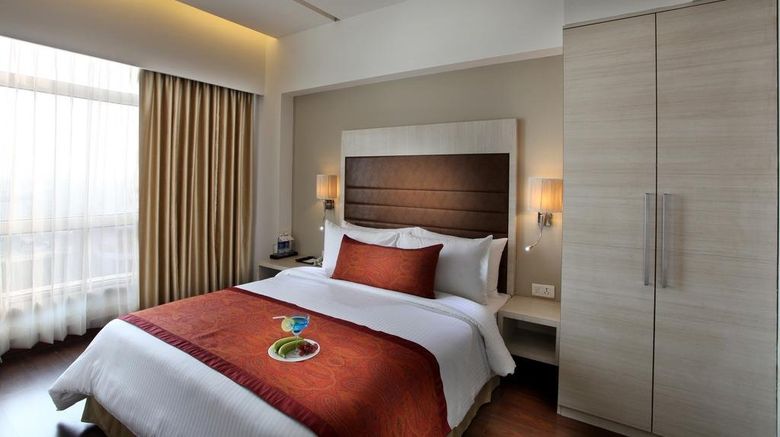 Mahagun Sarovar Portico Lobby. Images powered by <a href="https://www.leonardoworldwide.com" target="_blank" rel="noopener">Leonardo</a>.