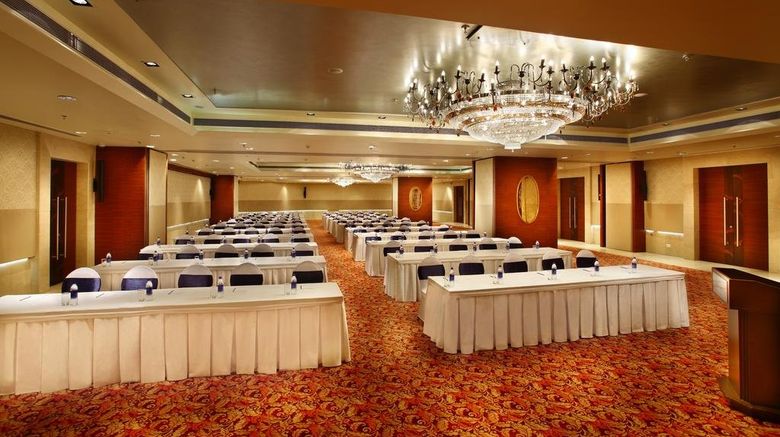 <b>Mahagun Sarovar Portico Meeting</b>. Images powered by <a href="https://www.leonardoworldwide.com/" title="Leonardo Worldwide" target="_blank">Leonardo</a>.