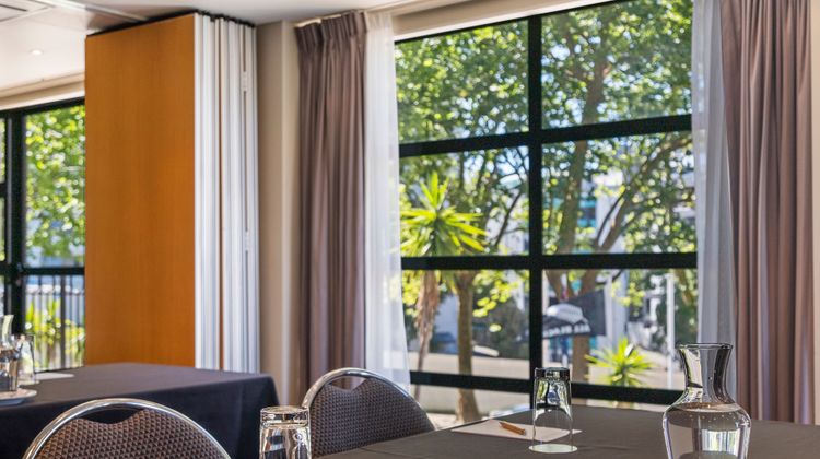 Parkside Hotel & Apartments Meeting