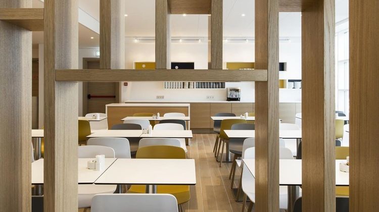 Storm Hotel Restaurant