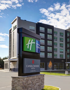 Holiday Inn Express Kingston West