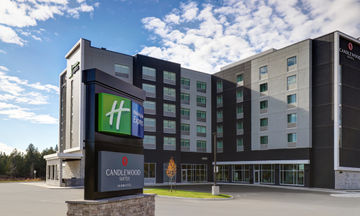 Holiday Inn Express Kingston West