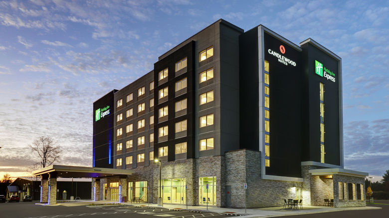 <b>Holiday Inn Express Kingston West Exterior</b>. Images powered by <a href="https://www.leonardoworldwide.com/" title="Leonardo Worldwide" target="_blank">Leonardo</a>.