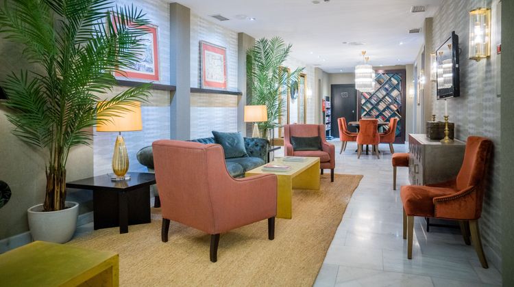 Hotel Meninas Lobby