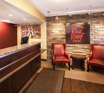 Red Roof Inn Utica Lobby