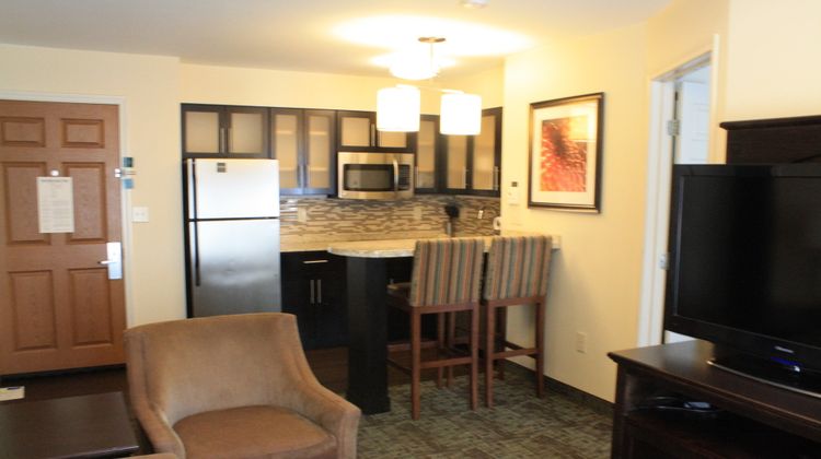 Staybridge Suites Minot Room