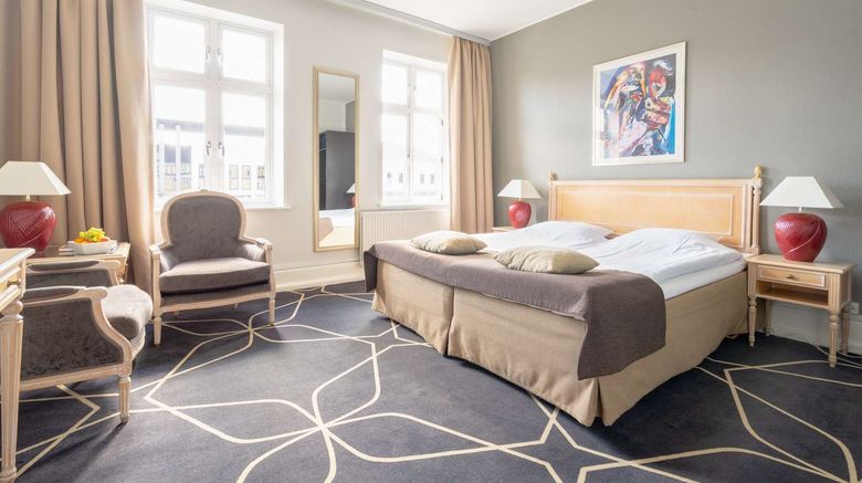<b>Dania Hotel Room</b>. Images powered by <a href="https://www.leonardoworldwide.com/" title="Leonardo Worldwide" target="_blank">Leonardo</a>.