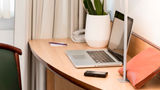 <b>Residence Studio Geneve Centre Room</b>. Images powered by <a href="https://www.leonardoworldwide.com/" title="Leonardo Worldwide" target="_blank">Leonardo</a>.
