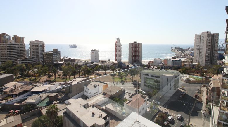 <b>Hub Antofagasta Room</b>. Images powered by <a href="https://www.leonardoworldwide.com/" title="Leonardo Worldwide" target="_blank">Leonardo</a>.