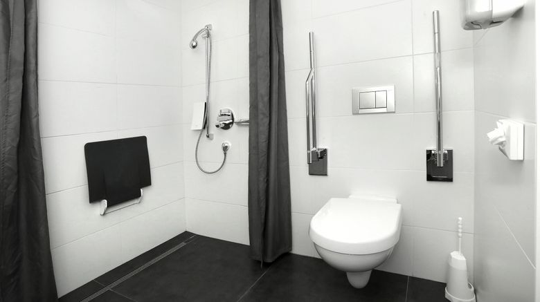 <b>Churchill Hotel Terneuzen Room</b>. Images powered by <a href="https://www.leonardoworldwide.com/" title="Leonardo Worldwide" target="_blank">Leonardo</a>.