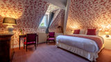 La Chapelle Saint Martin Room