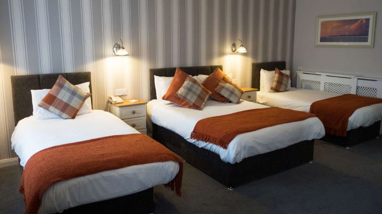 Castle Arch Hotel Room