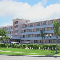 Castaways Resort & Suites