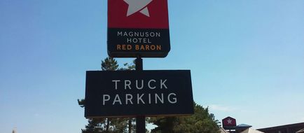 Magnuson Hotel Red Baron Exterior