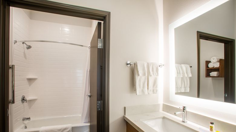 <b>Staybridge Stes Sioux Falls Southwest Room</b>. Images powered by <a href="https://www.leonardoworldwide.com/" title="Leonardo Worldwide" target="_blank">Leonardo</a>.