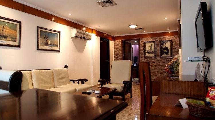 Polo Floatel Kolkata Lobby