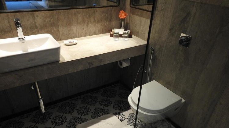 Polo Floatel Kolkata Room