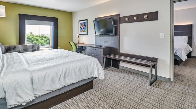 Holiday Inn Express Room