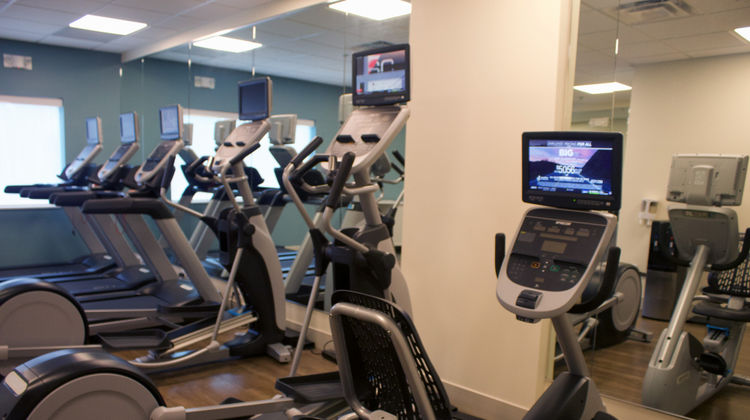 Holiday Inn Express & Suites Latta Health Club