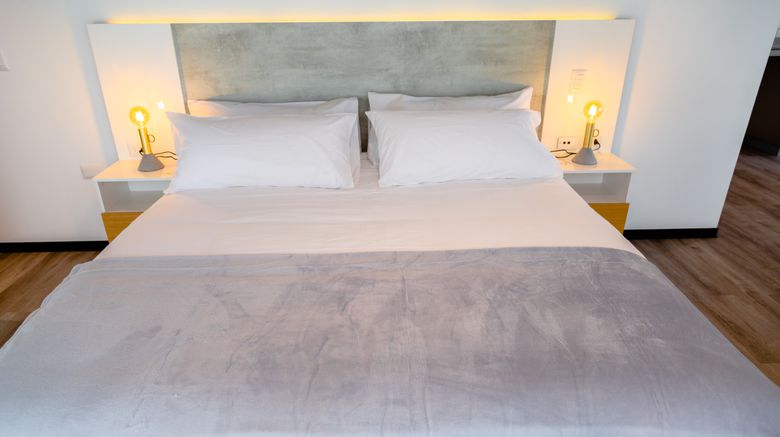 <b>Hub Antofagasta Room</b>. Images powered by <a href="https://www.leonardoworldwide.com/" title="Leonardo Worldwide" target="_blank">Leonardo</a>.