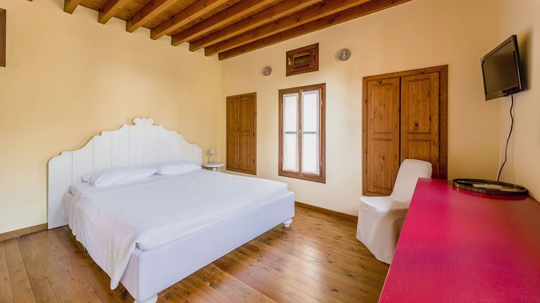<b>Avalon Boutique Hotel Room</b>. Images powered by <a href="https://www.leonardoworldwide.com/" title="Leonardo Worldwide" target="_blank">Leonardo</a>.