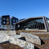 Holiday Inn Express & Suites Queenstown